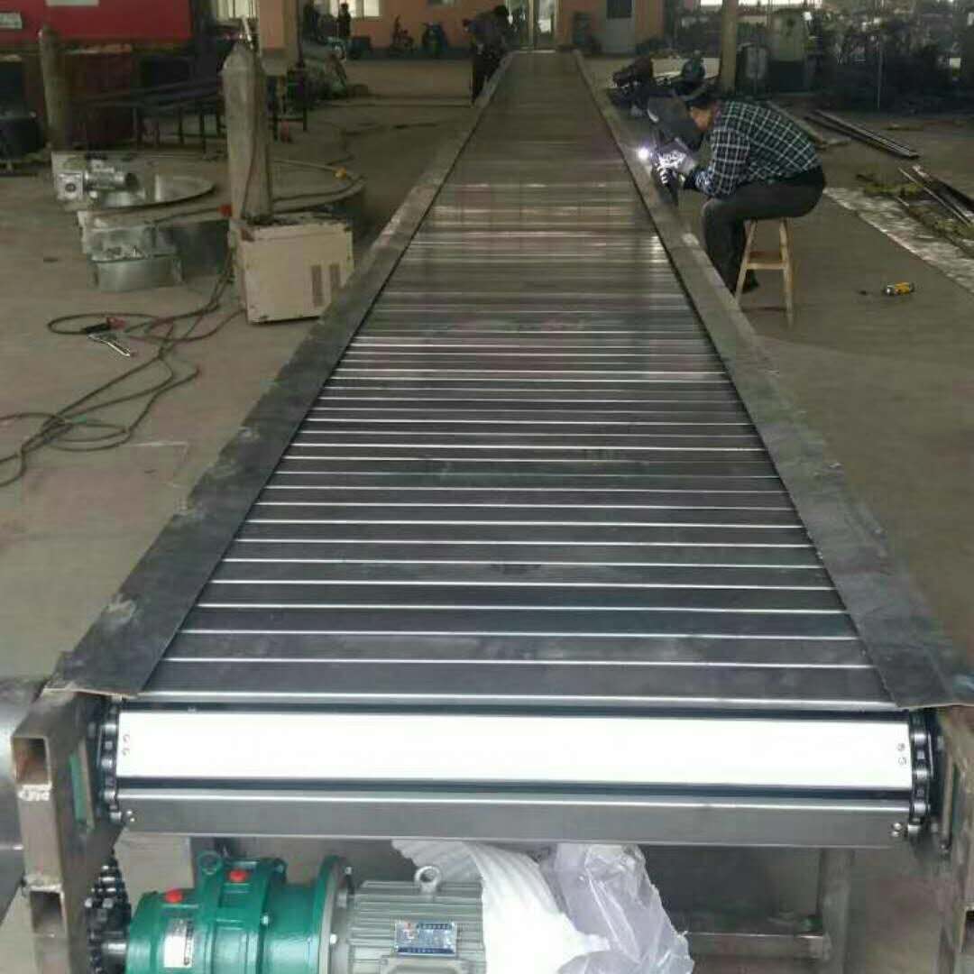 鏈板輸送機(jī)